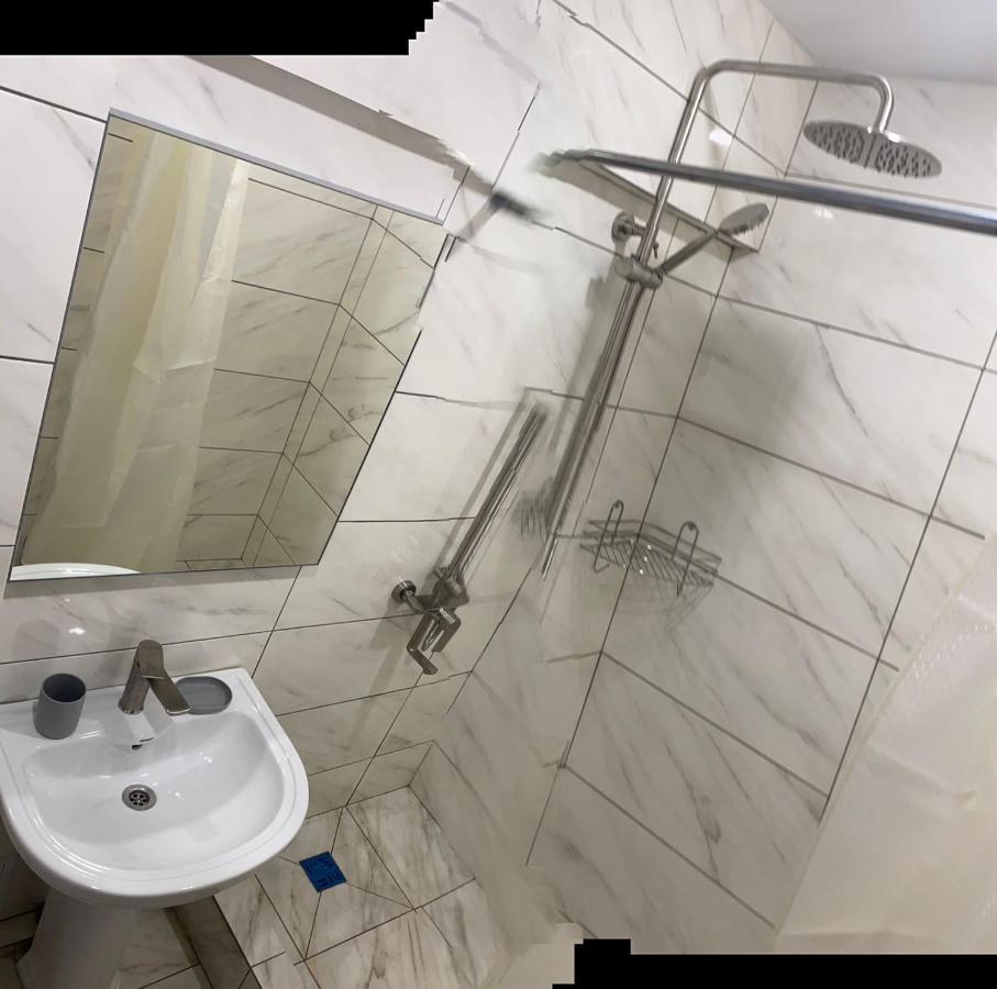 Hotel Гостевой Дом Атакар Gagra Exterior foto